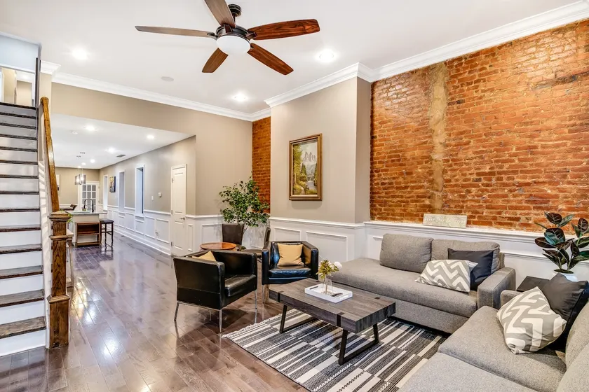 Spectacular 6BR/2.5BR + Patio Sleeps12! - Image 1