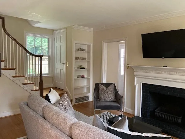Perfect Location, Classic Style & Yard with Patio - Image 1