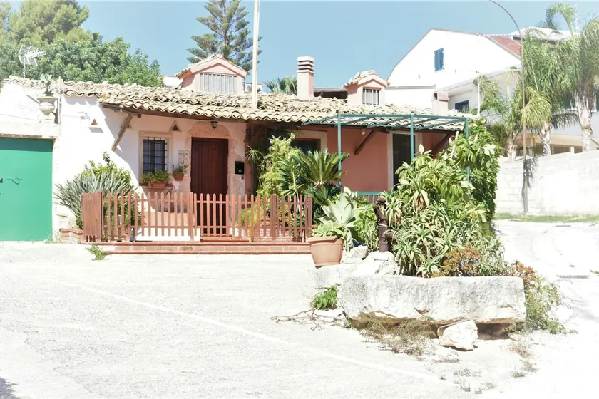 At Maribelù's - Image 1