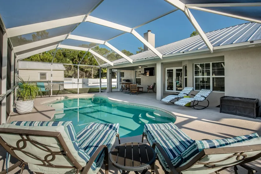 ☆☀︎❀Palm Paradise! Heated Pool, Lanai with TV, Grill, & Fenced Yard! - Image 1