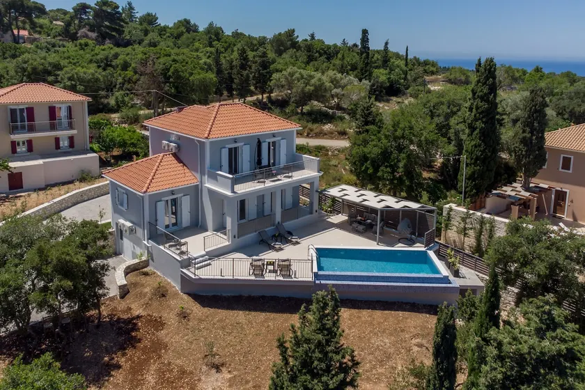 VILLA EKTAMA - Image 1