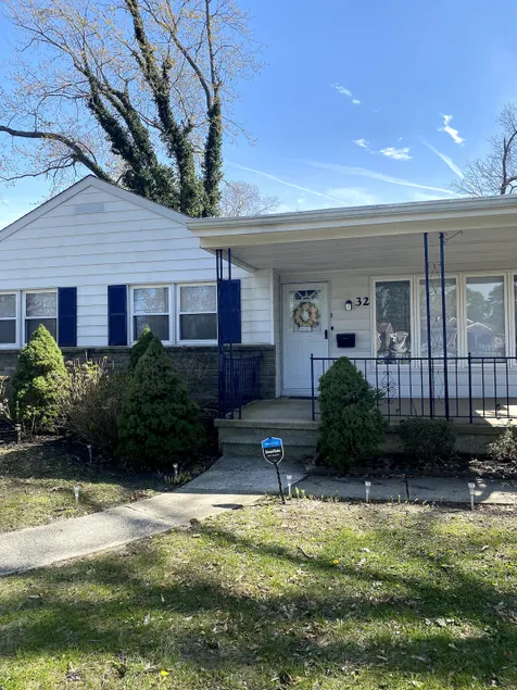Fabulous Family Rancher- Near Ocean City NJ Beaches ! - Image 1