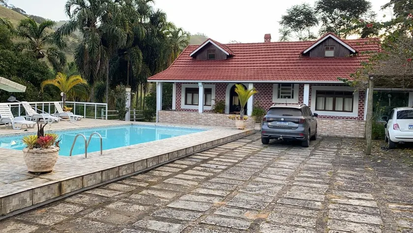 Beautiful place with a complete leisure area!!! - Image 1