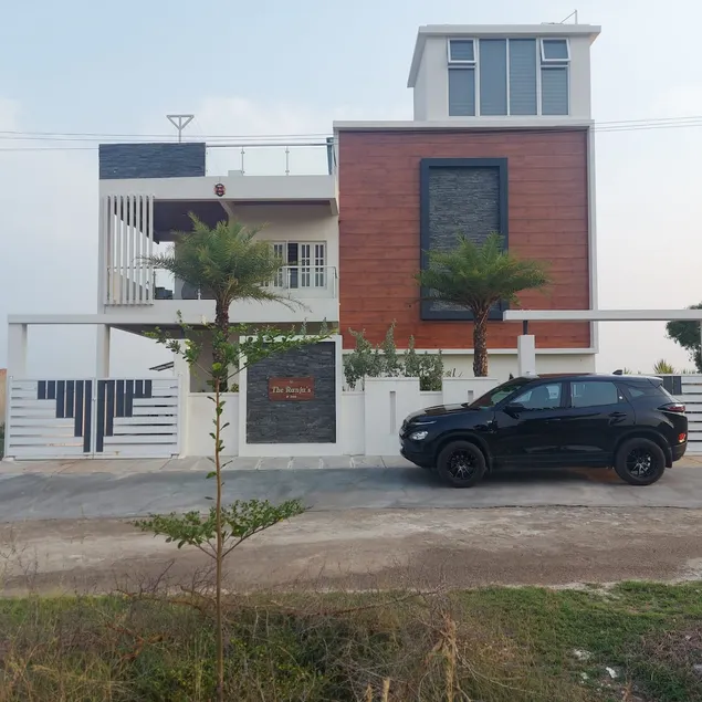 THE RANJU'S HOLLIDAY HOME - Image 1