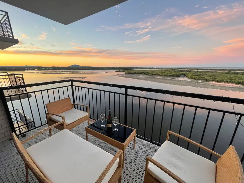 Sunset Serenity: Behold Maroochydore's Majesty - Image 1