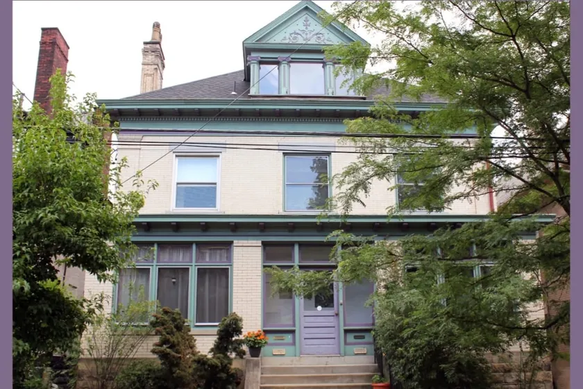 Sunny, Creative Duplex in Friendship - Image 1