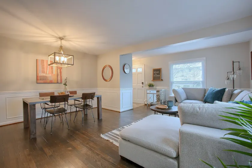 Perfect 3 Bed 1.5 Bath townhouse in Royal Oak MI - Image 1