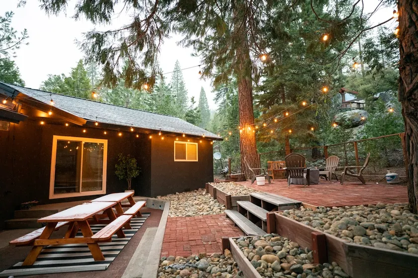 Spacious Modern Mountain Home - Pinecrest & Dodge - Image 1