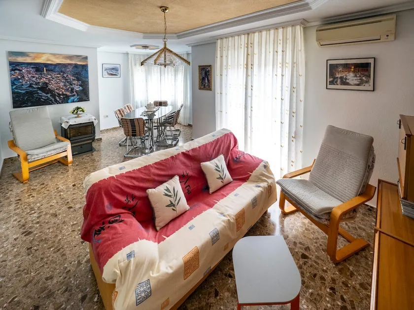 Great bright and sunny apartment in Bocairent. - Image 1