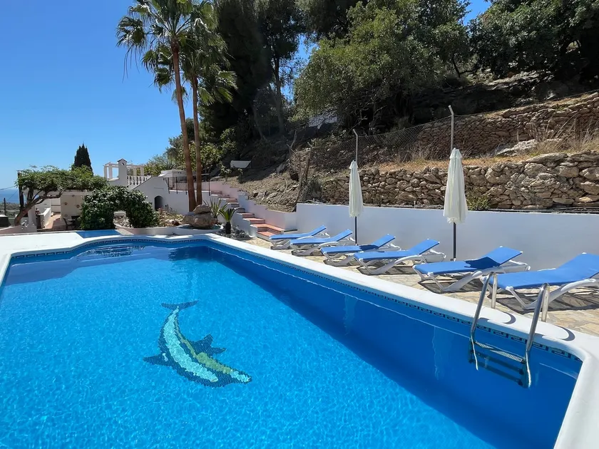 Villa Estrella Nerja, pretty villa with 10m pool. - Image 1