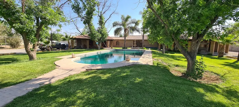 02- Quinta Aurora 3 bedrooms 2 bathrooms 6 people Large garden - Image 1