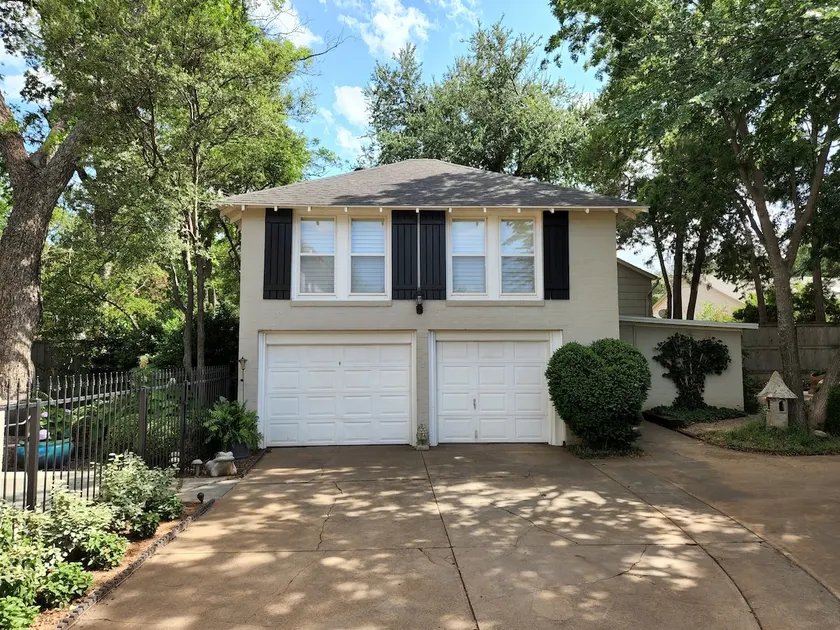 Buena Vista Garage Apartment. - Image 1