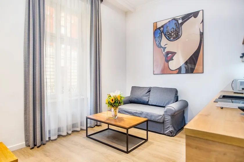 Family Studio Suite - Image 1