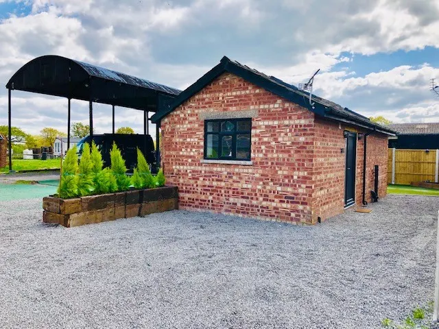 Henshaw Green Cottage 2 - With Private Garden - Image 1