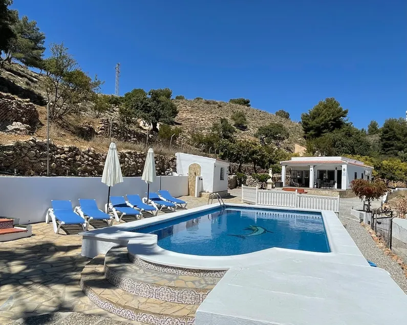 Villa Luna Nerja spacious modern villa 10m pool - Image 1