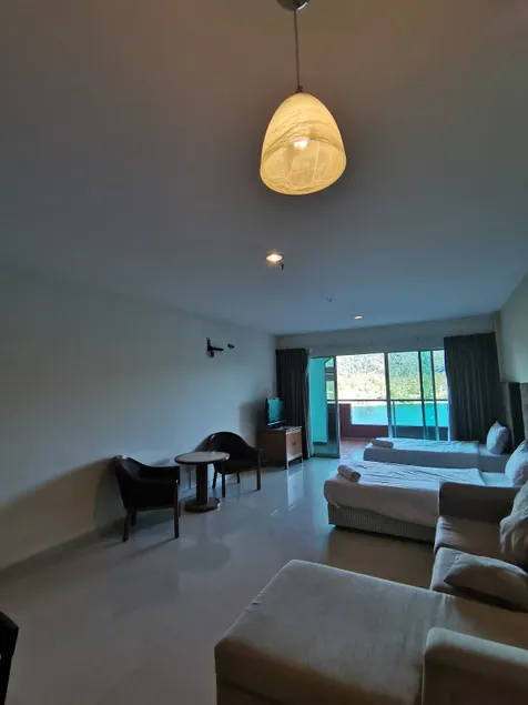 Marina Island Vacation Home - 4 pax - Image 1