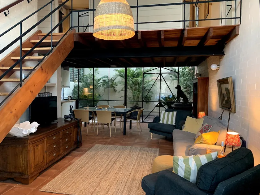 Nikki's beach house, perfectly located, South beach - Restaurants - Bars - Cafes - Image 1