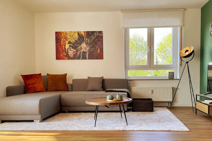 Lamia Casa | With balcony, Bosch & near station - Image 1