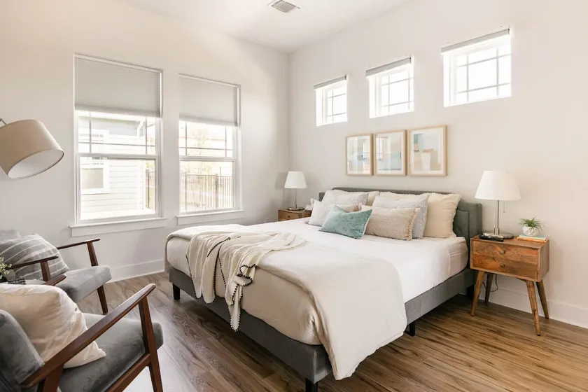 New Private Casita in SE Austin with King Bed - Image 1