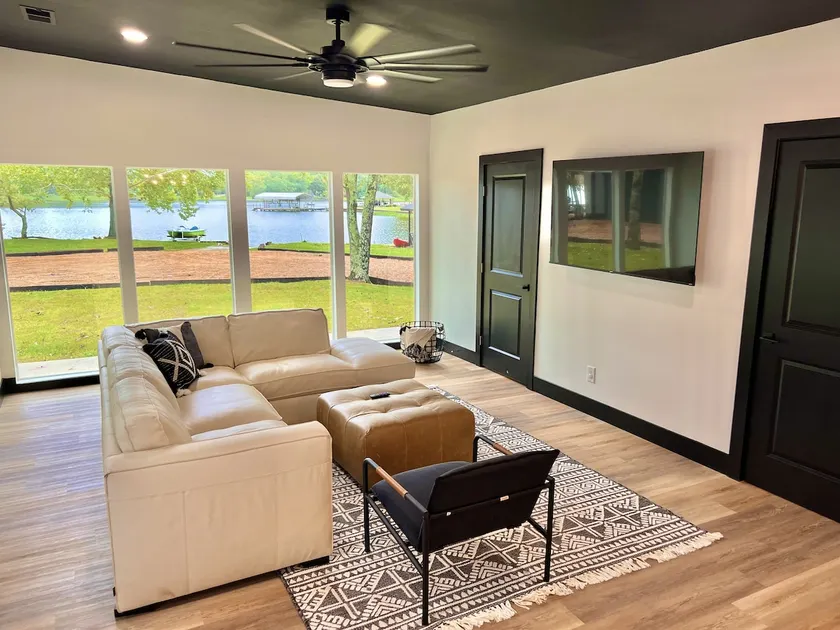 Game Day Suites on Jordan - Image 1