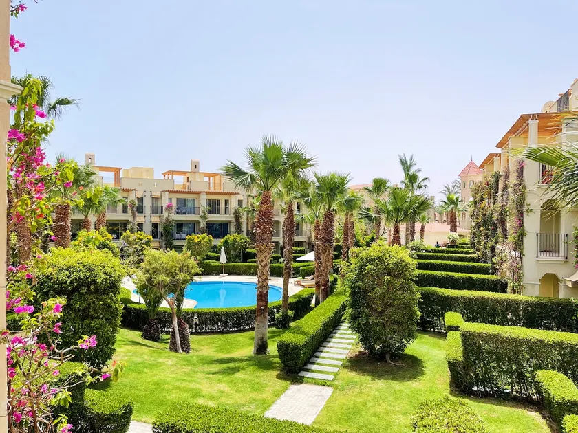 Stunning Pool View 1bed Private Beach Access, Veranda Sahl Hasheesh - Image 1