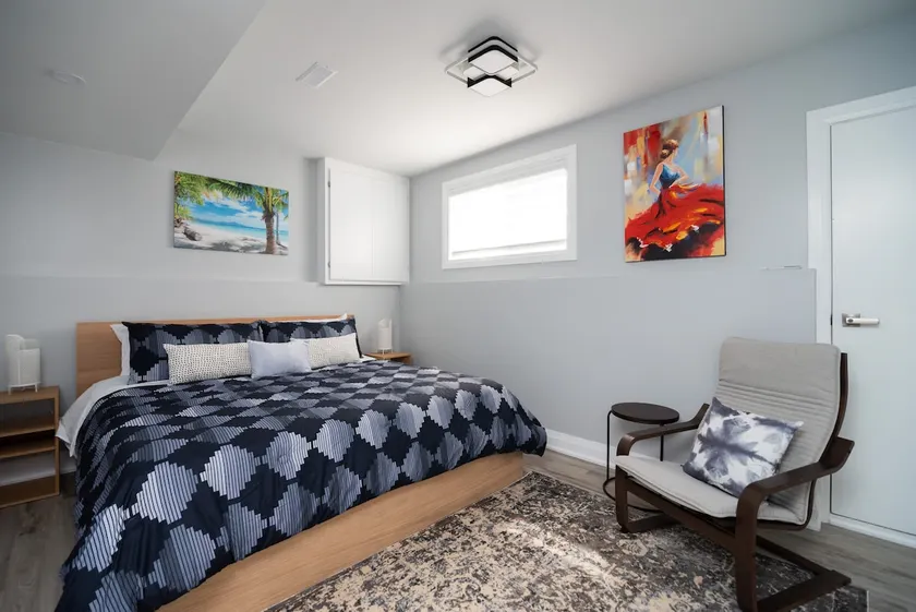 Sunset Beach House - Remodeled - 1 block to beach - Image 1