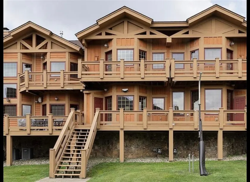 Mountain top Southwind townhouse ski-in / ski-out - Image 1