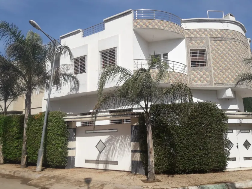 Warm villa with pool – Perfect for families - Image 1