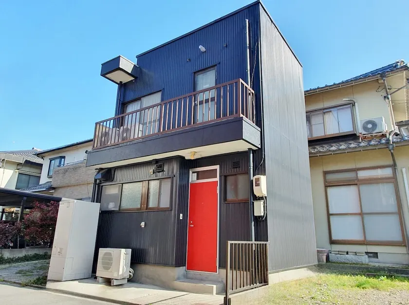Riverside Hideaway in Tottori｜Sand Dunes Base - Image 1