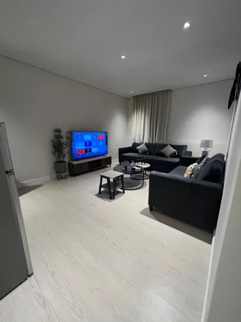 Beautiful apartment, room and hall, self check-in 11 - Image 1