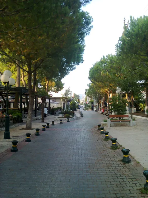 ELEFSIS APARTMENT - Image 1