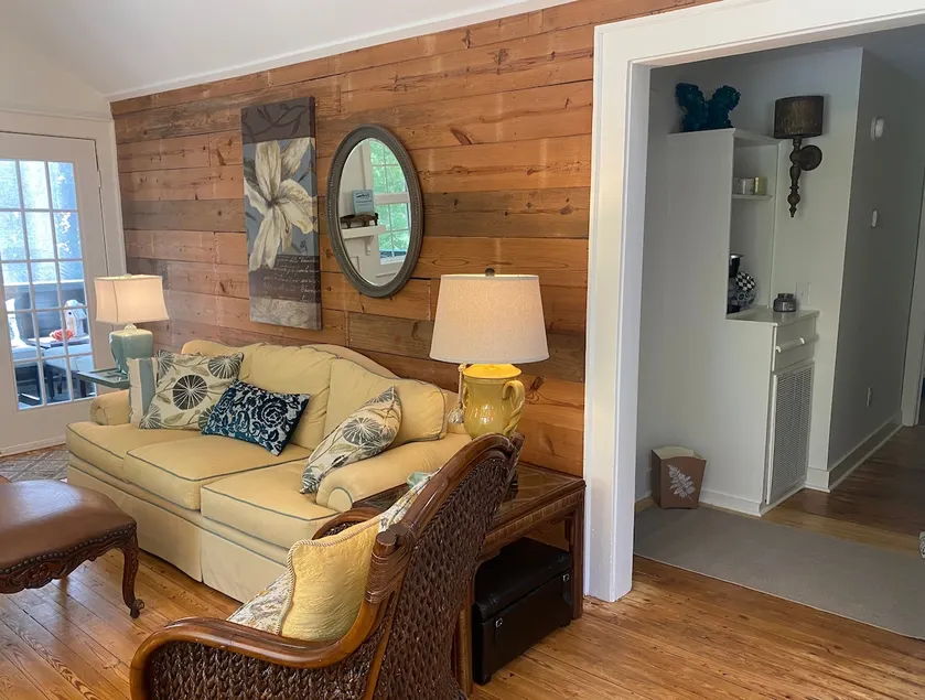 Cozy corner cottage - Image 1