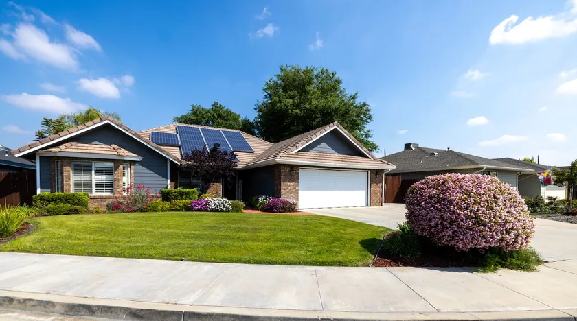Private, Quiet Cul-de-Sac Home - Image 1