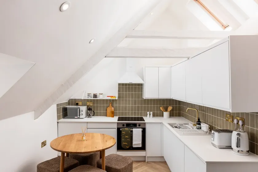 Luxe Design - Chic Cottage - Heart of Rothbury - Image 1