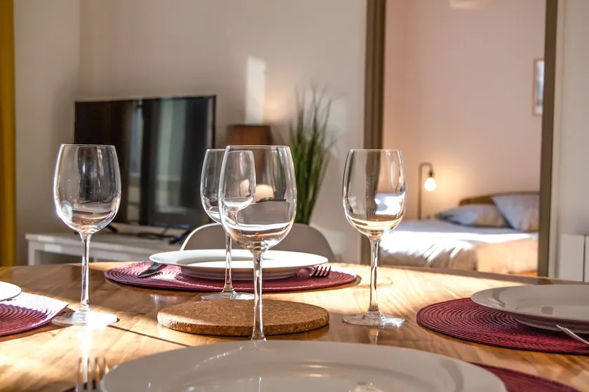 Le Grégoire | 2 bedrooms, 10 min to station, shops - Image 1