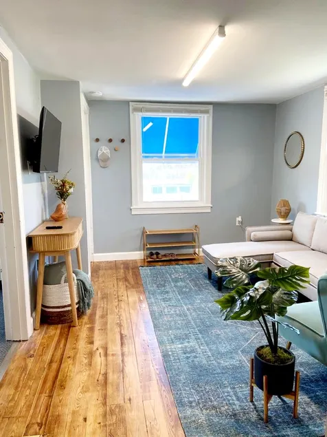460 Loft - Image 1