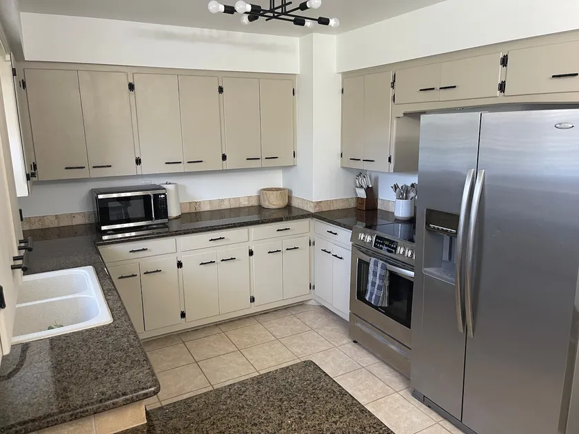 Sweet Sandia | 3 Bedroom 2 Bathroom - Image 1