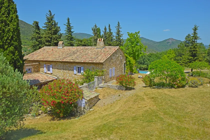 Mas de la Huppe 20 p Heated swimming pool 6 bdrms - Image 1