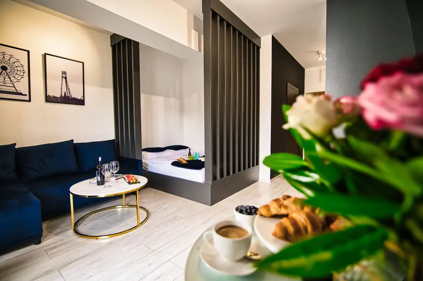 Elegant apartment 5 minutes from Energylandia. - Image 1