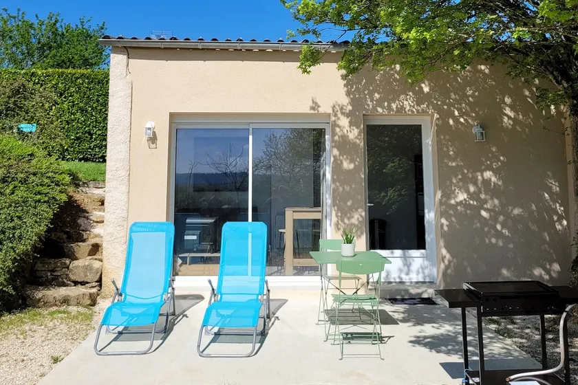 Relaxing apartment in the heart of Toulonjac - Image 1