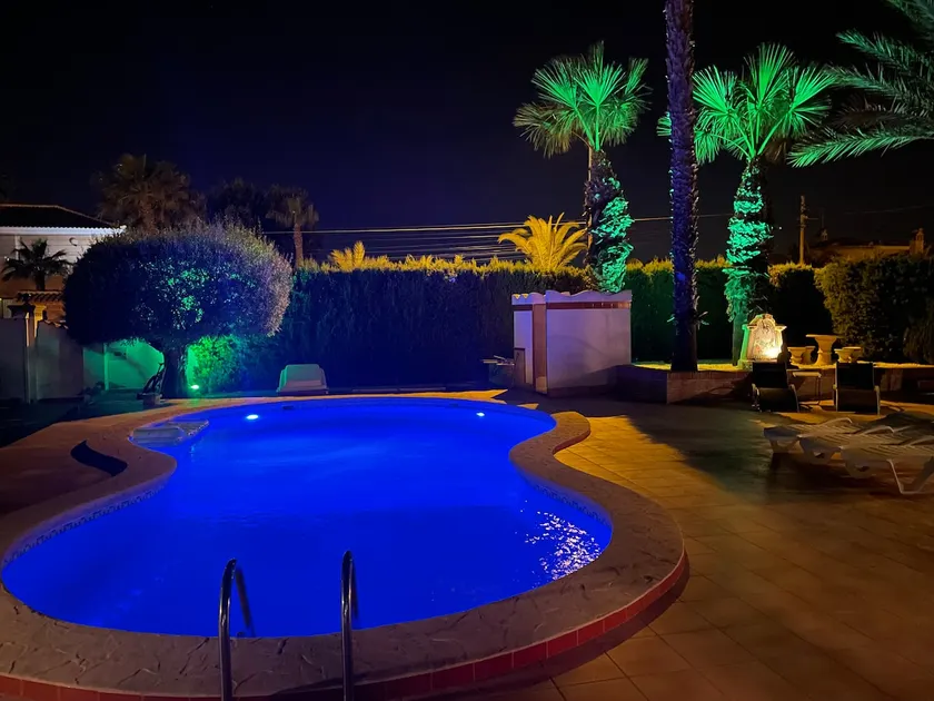 Private Pool Villa Near Golf - Image 1
