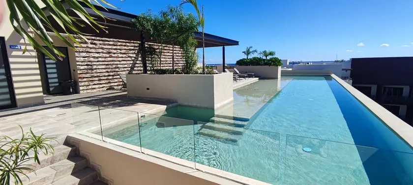 Luxury Studio Rooftop,Pool,Gym,Wifi,close to Beach - Image 1