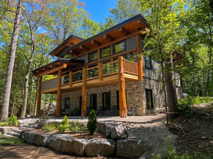 Modern Log Cabin-4 minutes to Calabogie Peaks - Image 1