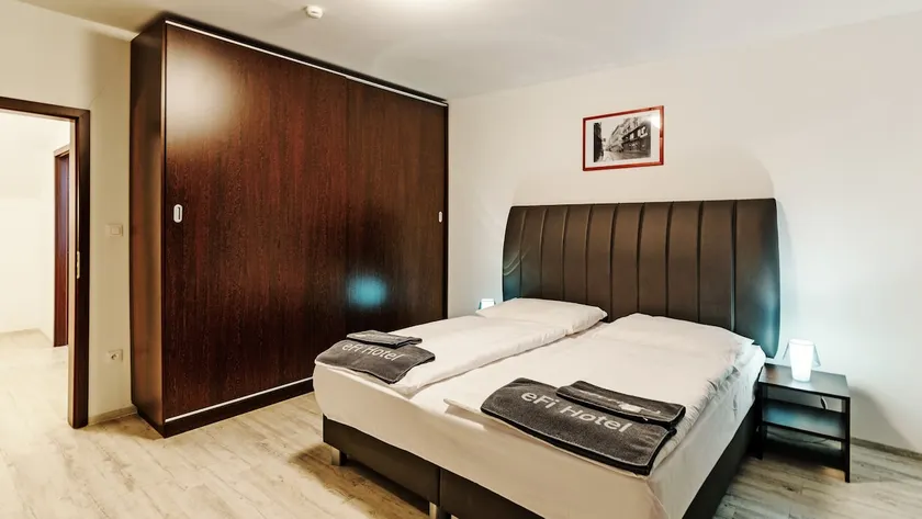 Two-storey Deluxe apartment with terrace - Image 1