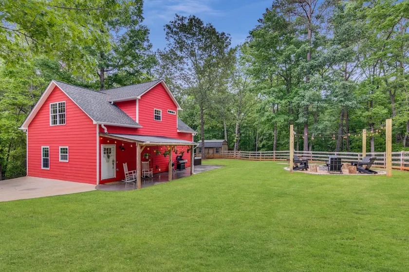 Dahlonega Wine Country Cabin | Hot Tub & Fire Pit - Image 1