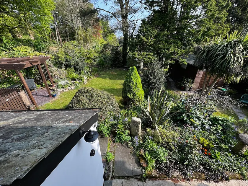Delightful and cozy one bedroom cottage retreat - Image 1