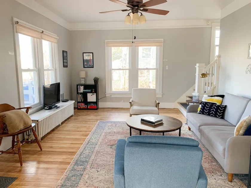 Your Mountain Escape Awaits! 4BR Great For Groups - Image 1