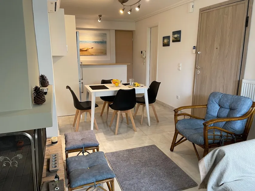 Kalimera Alimos Apartment - Image 1