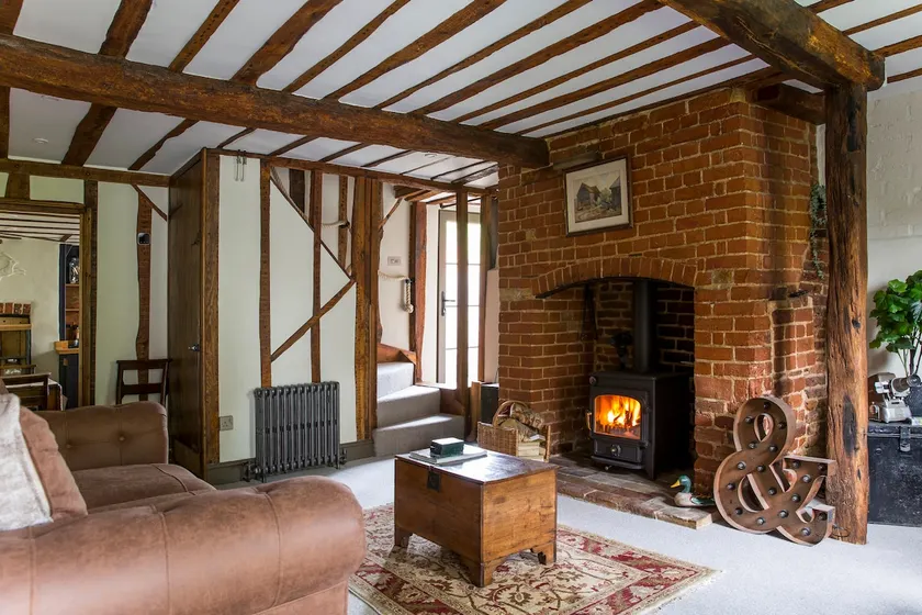 Country Cottage Retreat Bury St Edmunds - Image 1