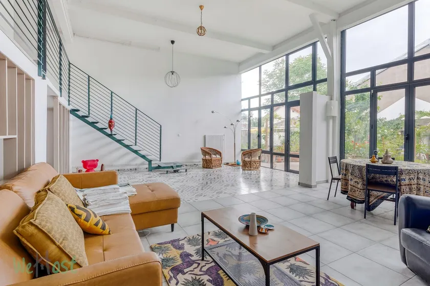 Loft in Paris - Image 1